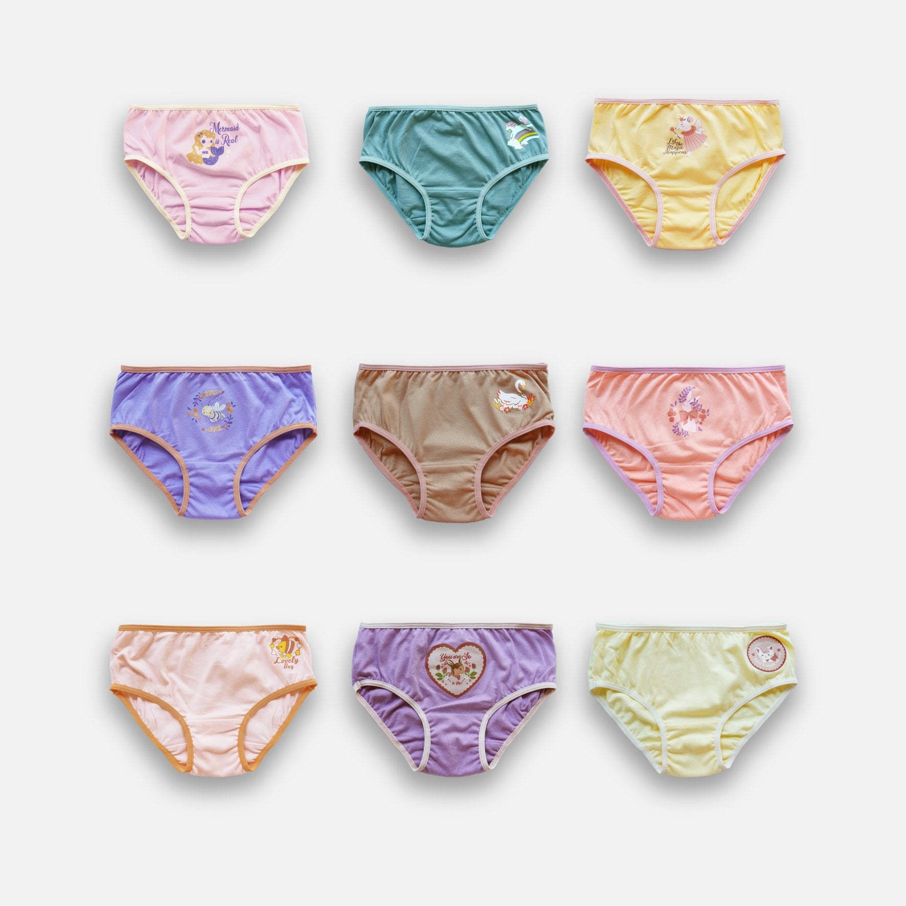 GIRLS' UNDERWEAR