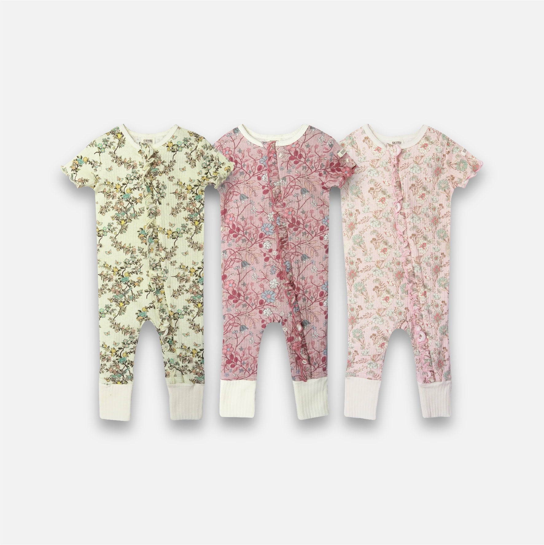 SHORT SLEEPSUIT ZIPPER RUFFLE