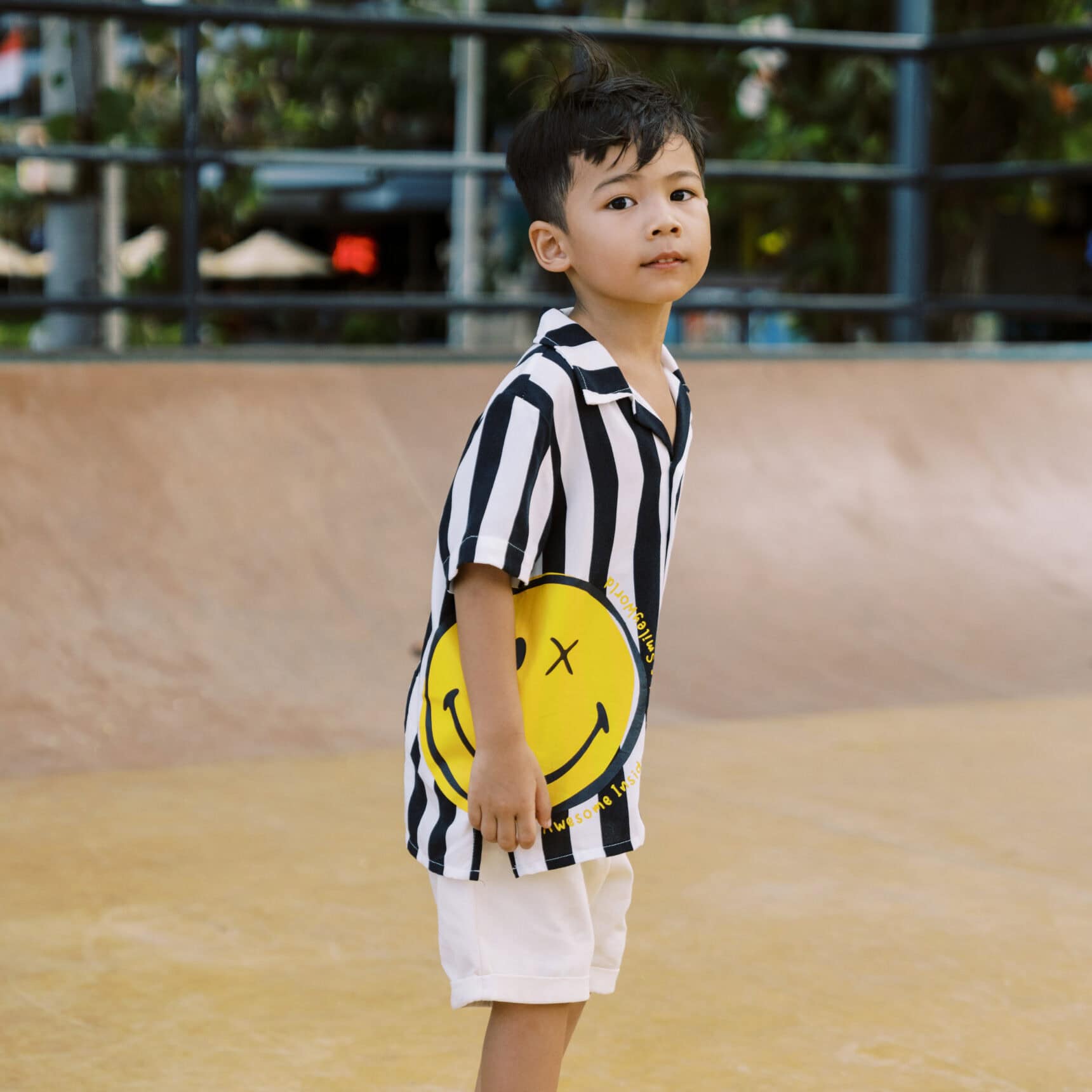 BP X SMILEY NINO SHIRT - Gambar 5