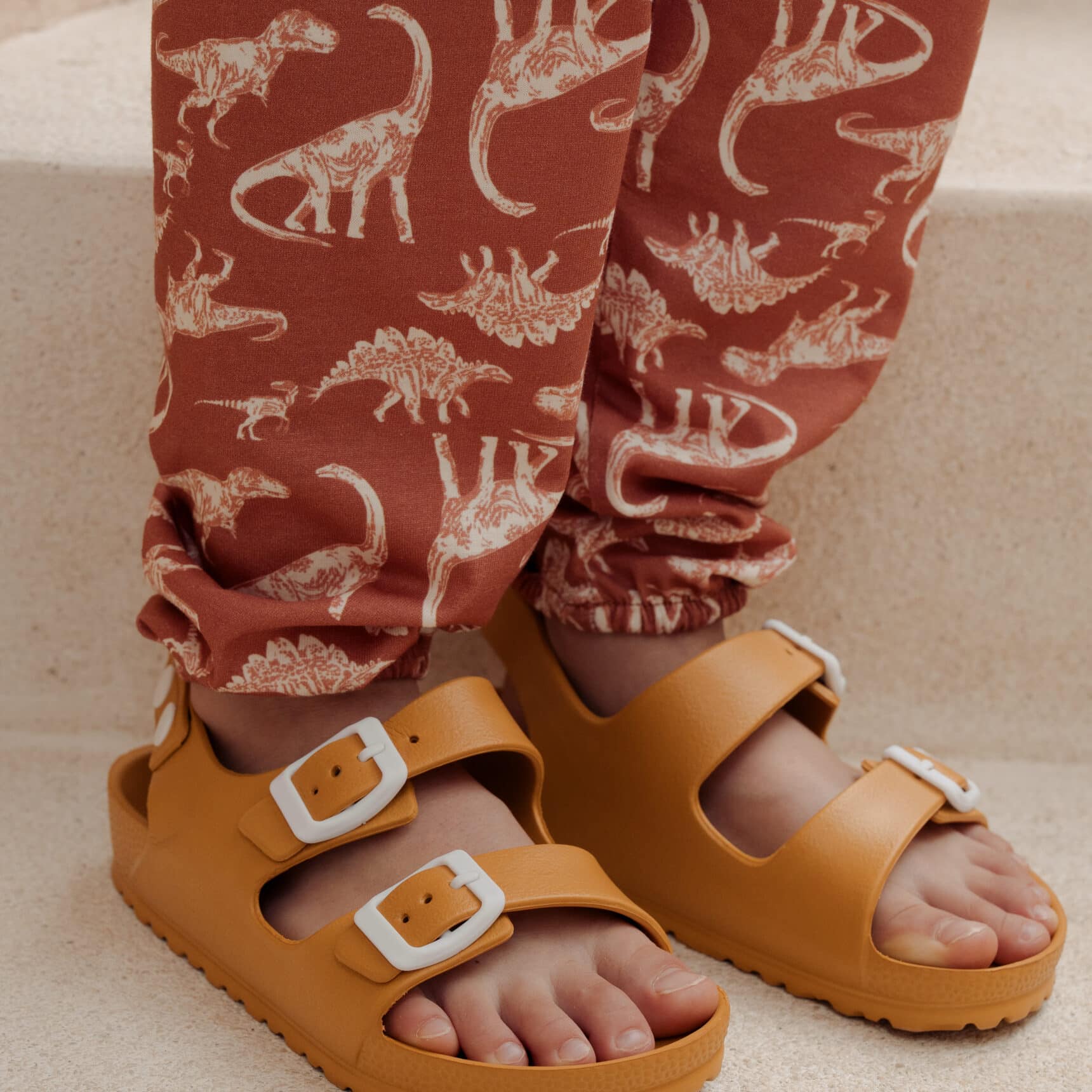 ENEL SANDAL - Gambar 10