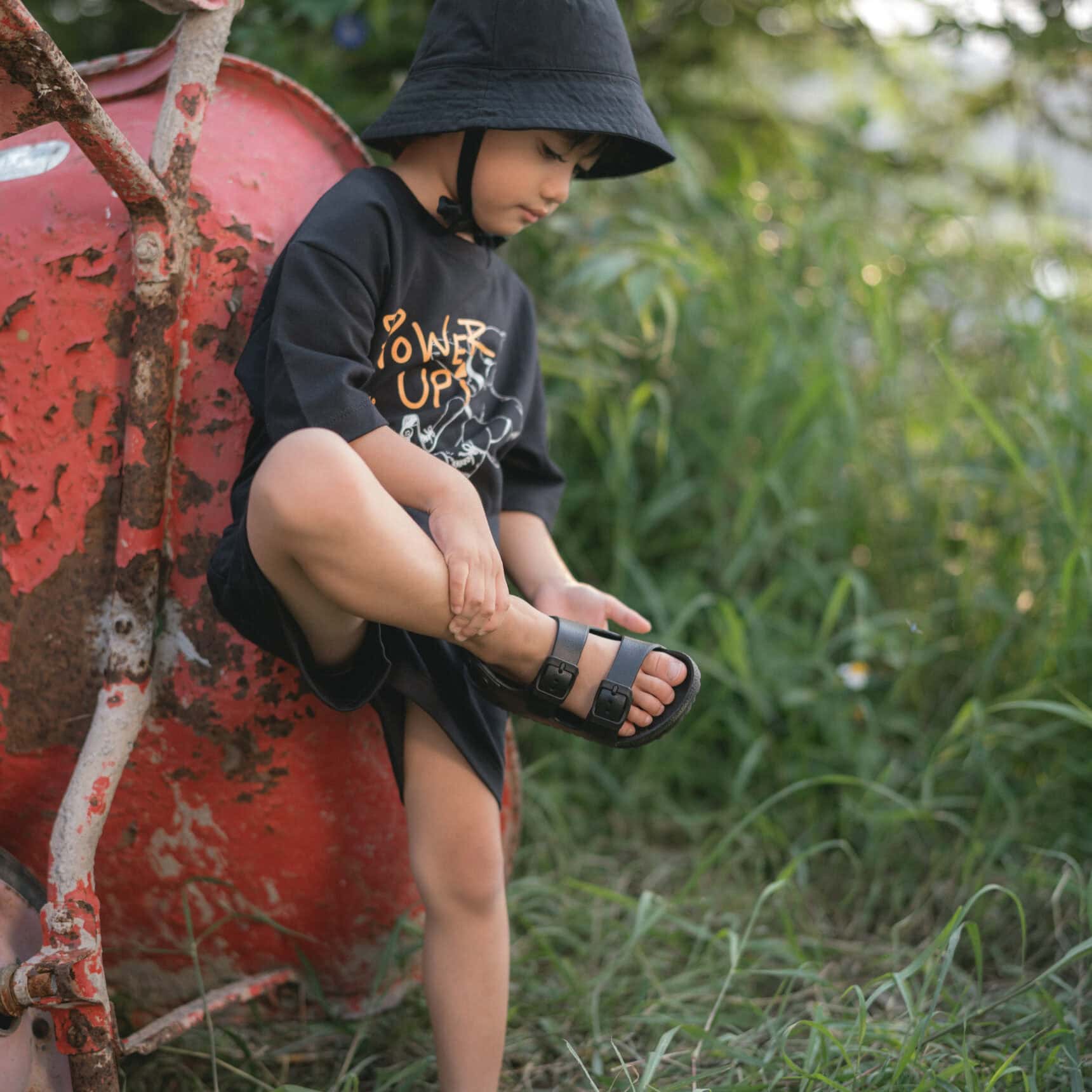 ENEL SANDAL - Gambar 8